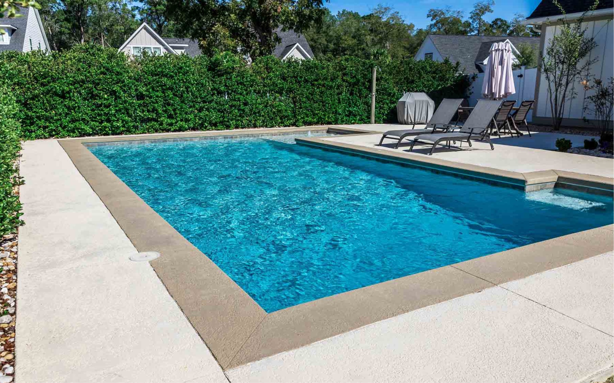 pool deck resurfacing ()